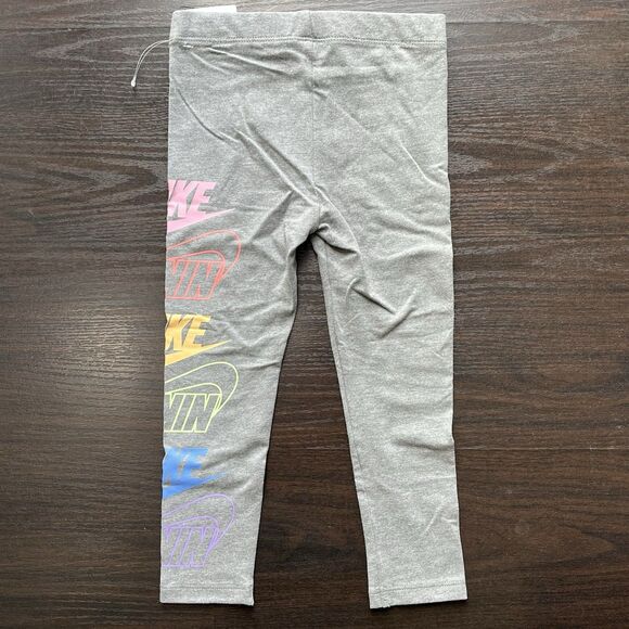 Nike Futura Stack Long Sleeve Pullover Fleece & Leggings Girls 2pc Set 4T 3-4Yrs - Picture 6 of 9